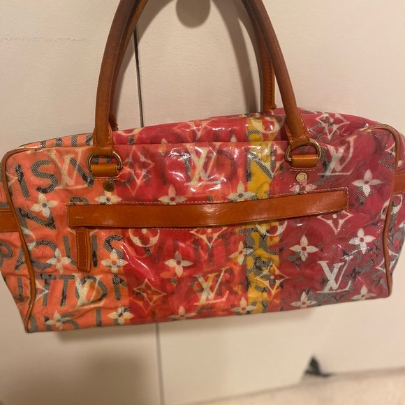 Vintage Louis Vuitton patent coated bag - Picture 14 of 15